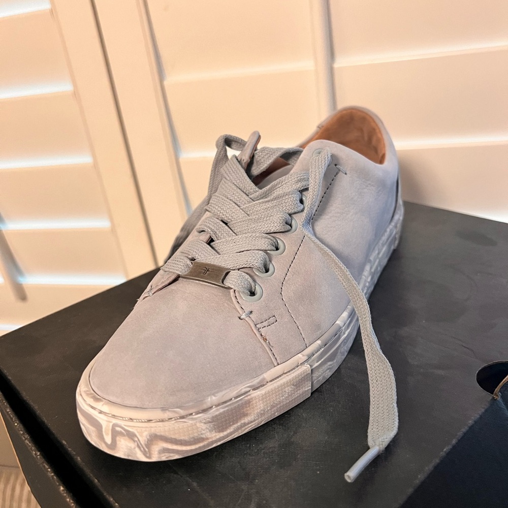 Frye Ivy Low Lace Ice Blue 6.5 NWT Leather Sneaker